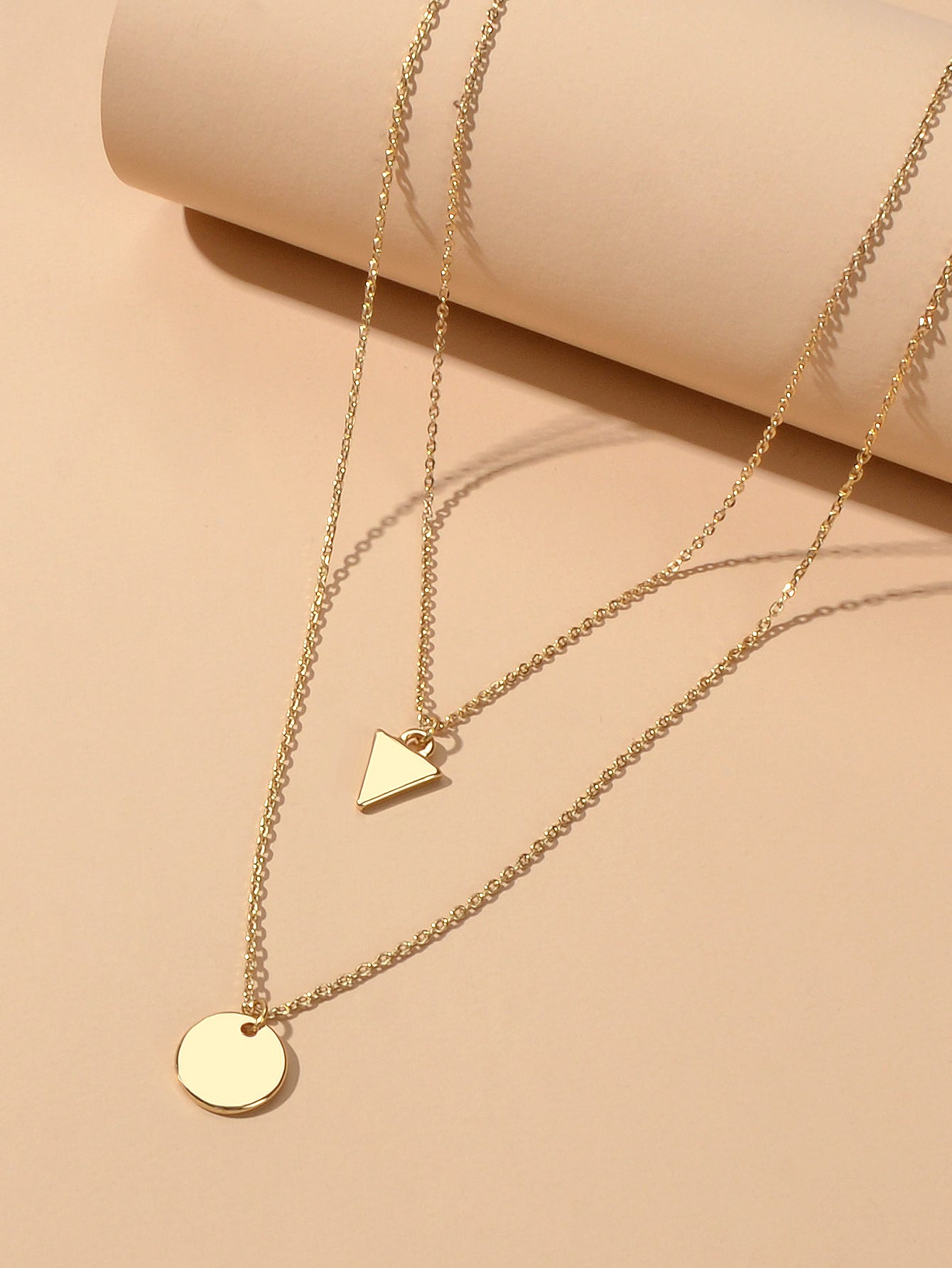 2pcs Minimalist Style Women Accessories Gold Chain Triangle Round Charm Necklace