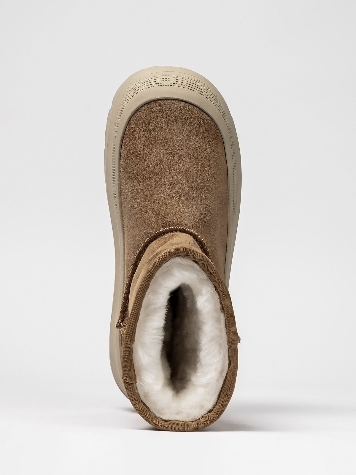 Women's leather shoes