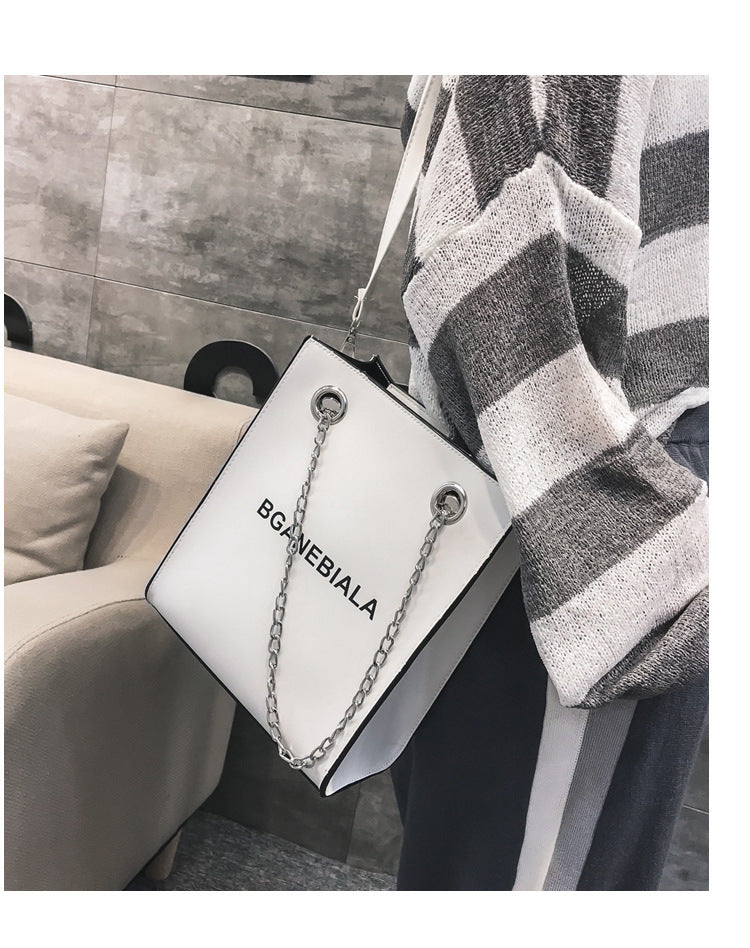 Fashion Women Bags Shoulder Crossbody Hand Long Chain Letter Printed Club Bucket Bag Girls Teenagers Handbag Female Luxury Tote