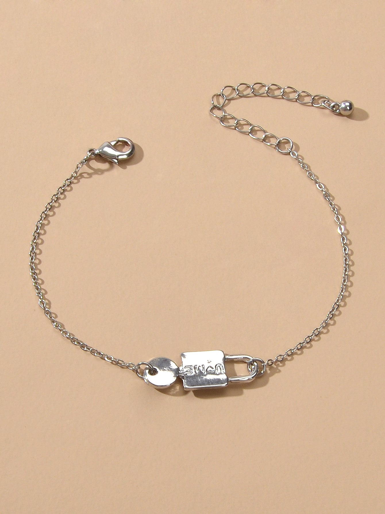 Elegant Women Accessories Minimalist Silver Chain Key Lock Charm Women Bracelet