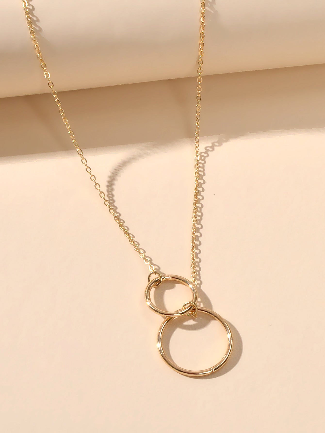 Minimalist Women Accessories Gold Silver Chain Circle Pendant Necklace for Party