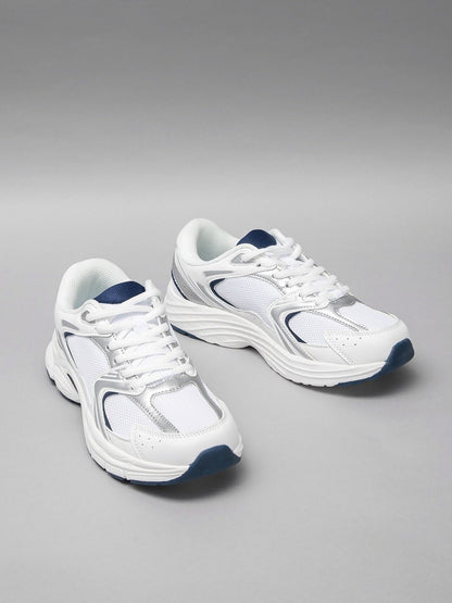 Women's casual shoes