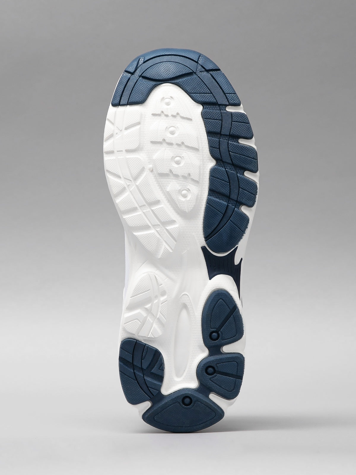 Women's casual shoes