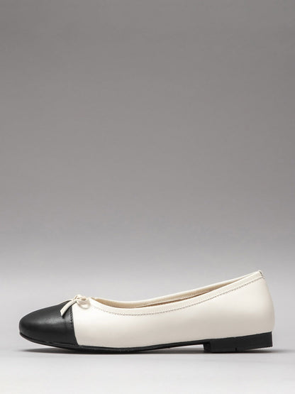 Women's leather shoes