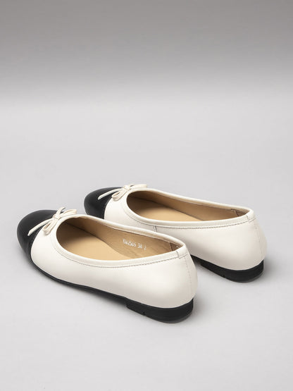 Women's leather shoes