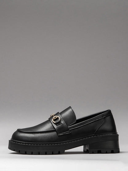 Women's leather shoes