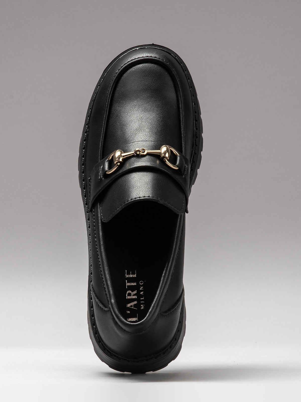 Women's leather shoes