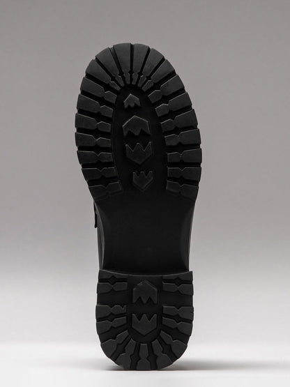 Women's leather shoes