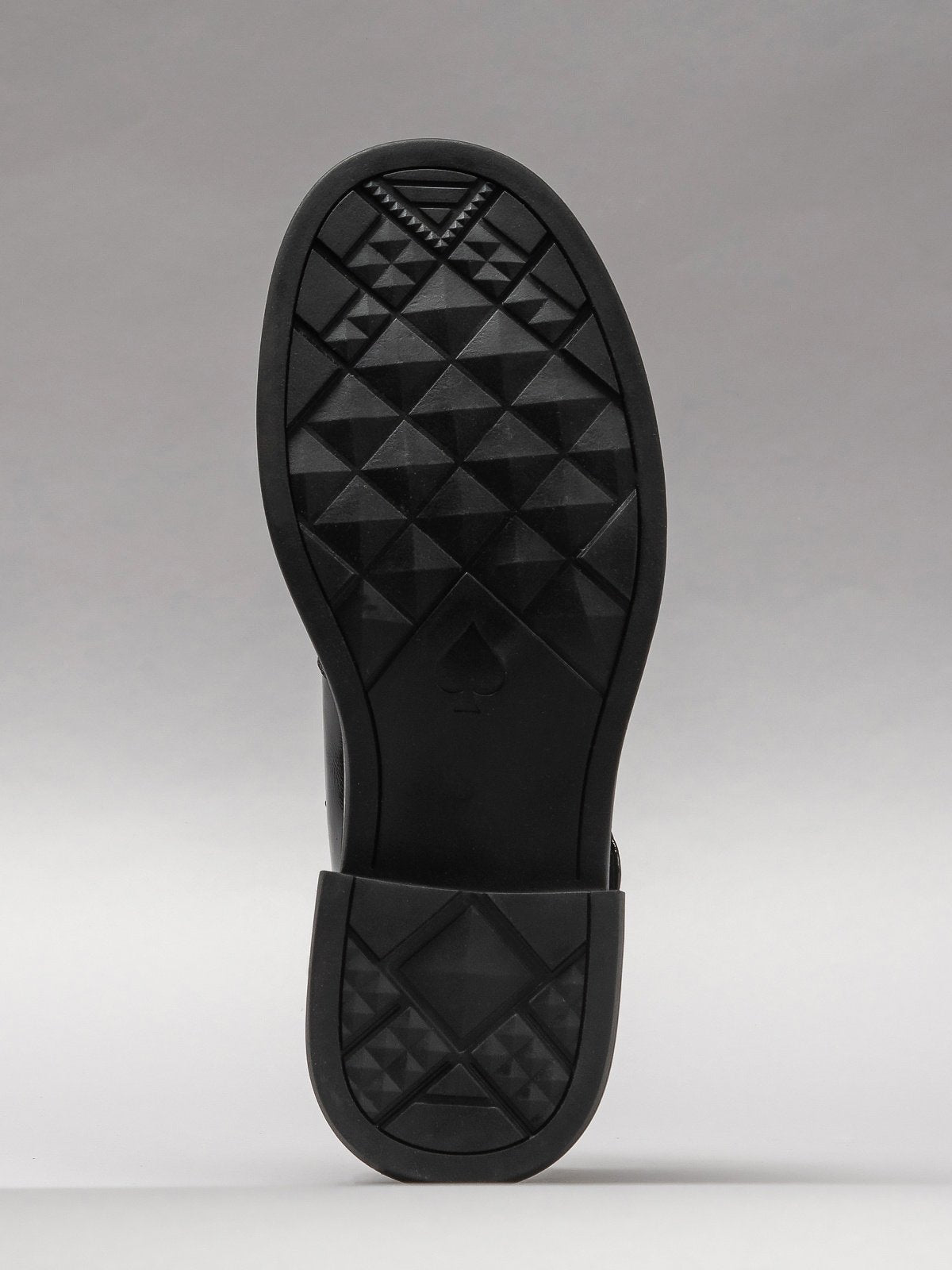 Women's leather shoes