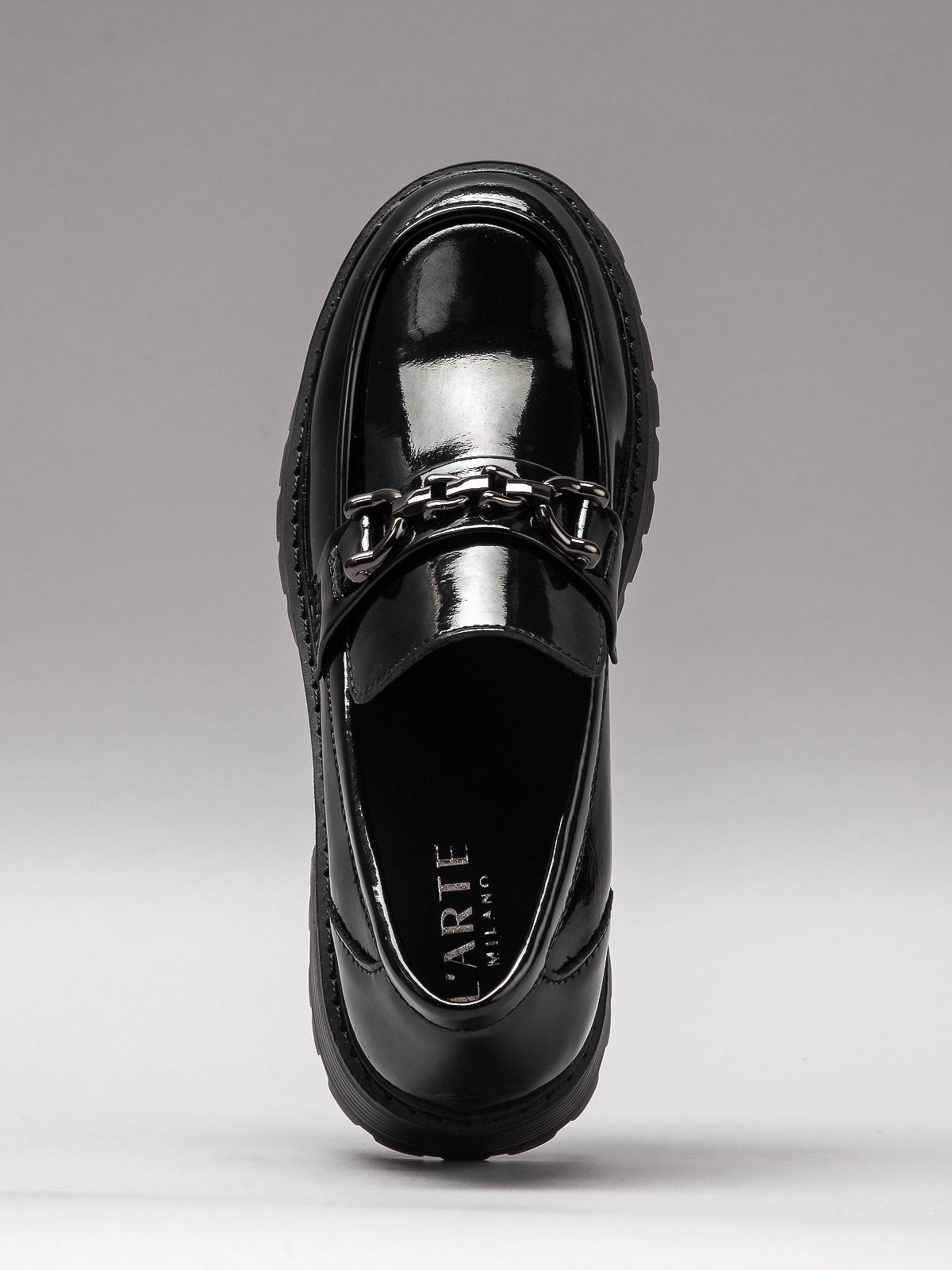 Women's leather shoes