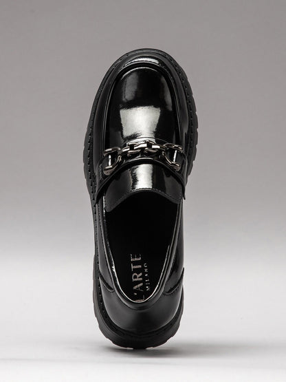 Women's leather shoes