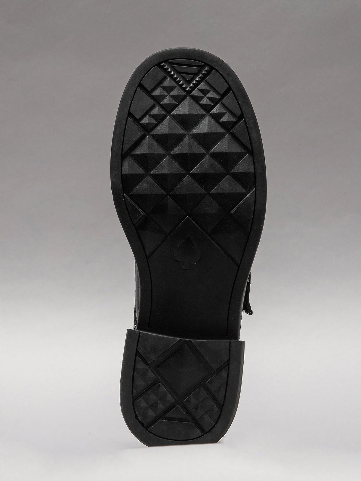 Women's leather shoes