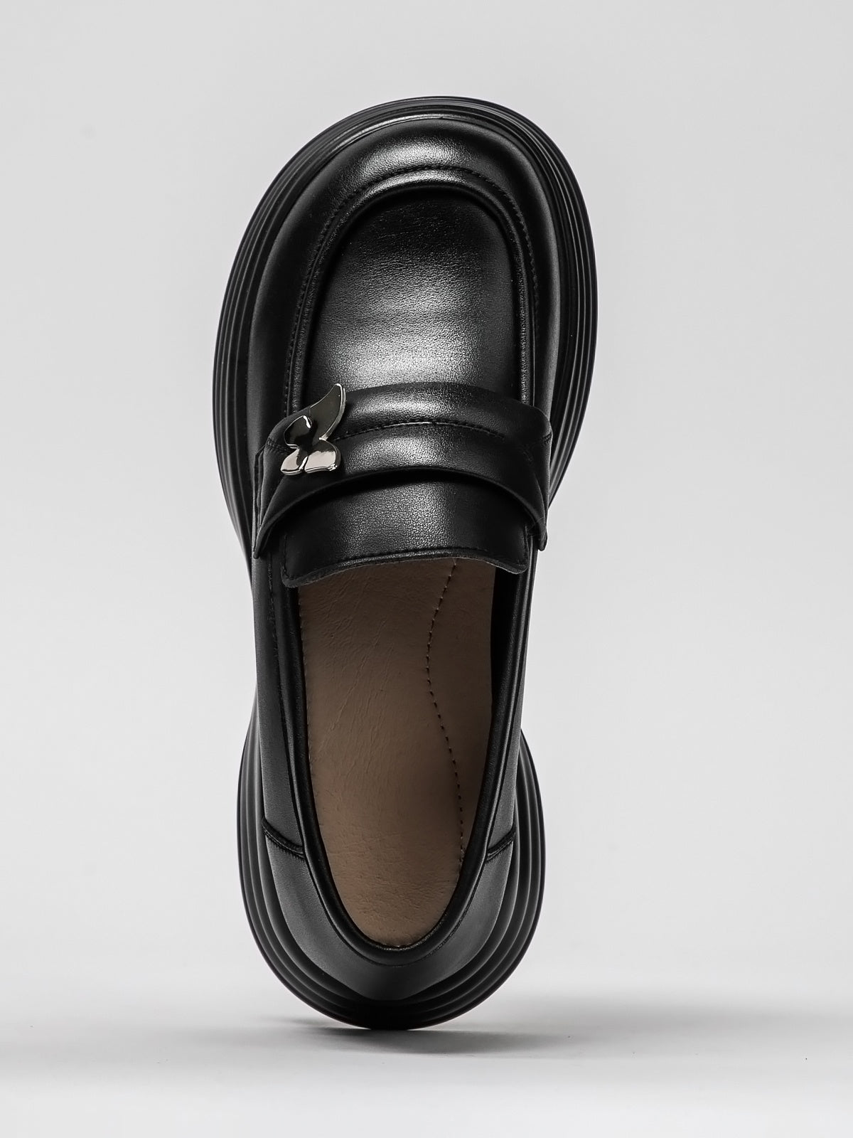 Women's leather shoes