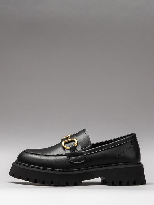 Women's leather shoes