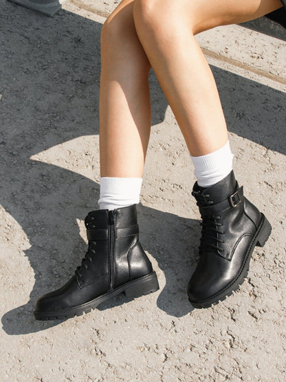 Women's leather shoes