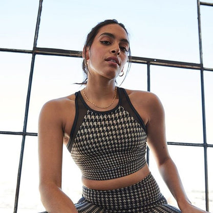 Sportswear Seamless Plaid Yoga Suit Women Gym Clothes Sheer Mesh Patchwork Crop Top Leggings Tracksuit Workout Fitness Suit